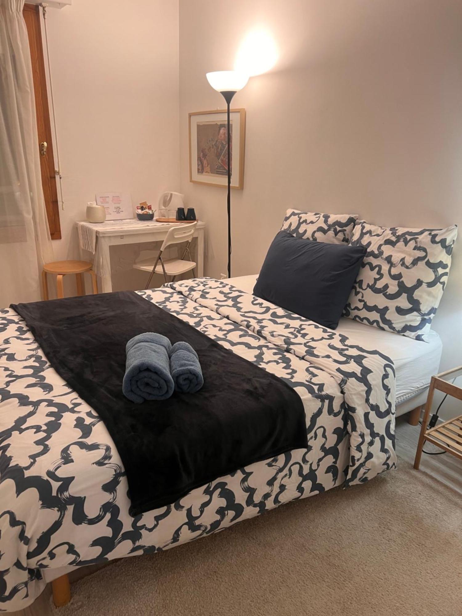 Double With Balcony Bed & Breakfast *